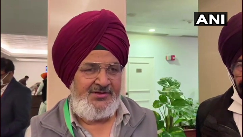 ANI's tweet photo. MPs had raised the issue in Canada's parliament, then Canadian PM wrote a letter to Indian govt. If Canada's parliament can discuss the issue, why can't our parliament do it: Kulwant Singh Sandhu, General Secy, Jamhoori Kisan Sabha, Punjab attending 5th round of talks in Delhi https://t.co/beNs9mffy9