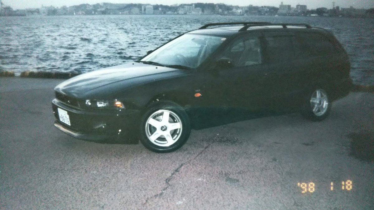 RETURN_HORNET's tweet image. #三菱乗りと繋がろう2020冬
#前愛車・現愛車比べてみようシリーズ 
最近ギャランフォルティスSB納車
13年振りに、三菱乗り復帰です