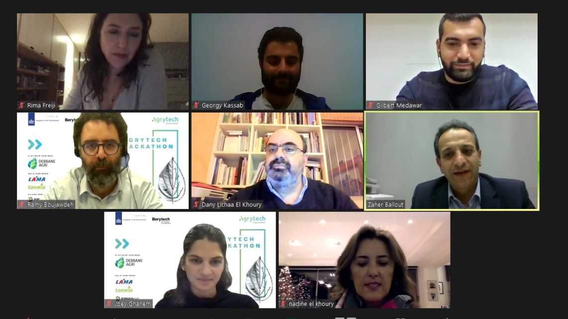 berytech's tweet photo. Spirits were high during the first few days of the #AgrytechHackathon! Thank you for everyone who joined the first few days and shared their knowledge with the participants. #nlinlebanon @DebbaneSaikali, @TanmiaLebanon  Lama Foods @RobinsonAgri https://t.co/bzInSlkoN5