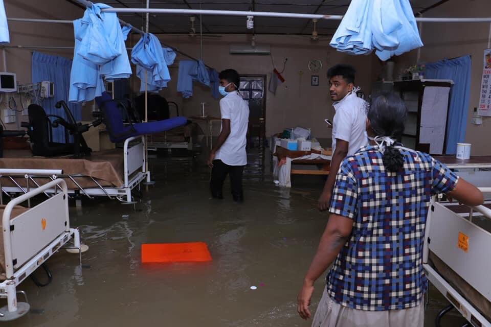 aroarun's tweet photo. Drainage system in Srilanka is generally bad. Cyclonic storm #Puravi once again exposed the poor drainage system in the North. These are pictures from Jaffna’s main hospital. Picture courtesy- Dr. T. Sathiamoorthy https://t.co/DIMc8EyKk7