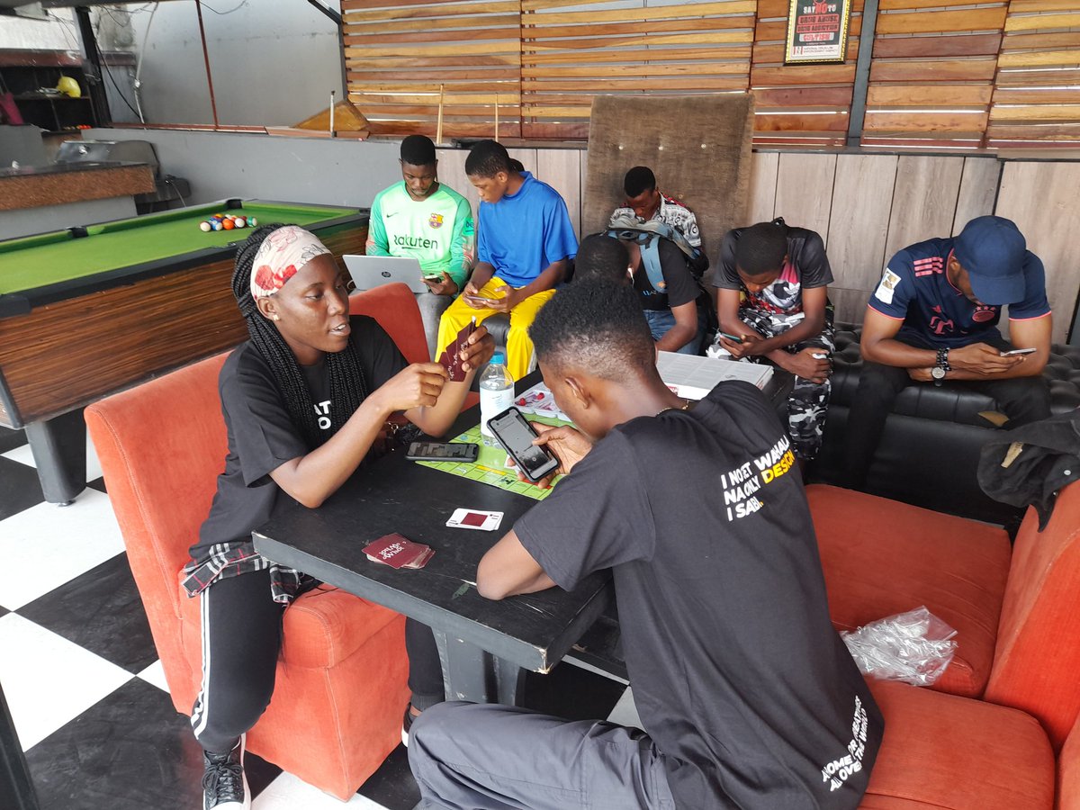 arutugaming's tweet photo. LIVE!!!!!
#otakuconnectph #otakuconnect #nerdworkng #otakutvng #arutu #creativediscoursehangout #cdhangout https://t.co/6YK8MaqVs6