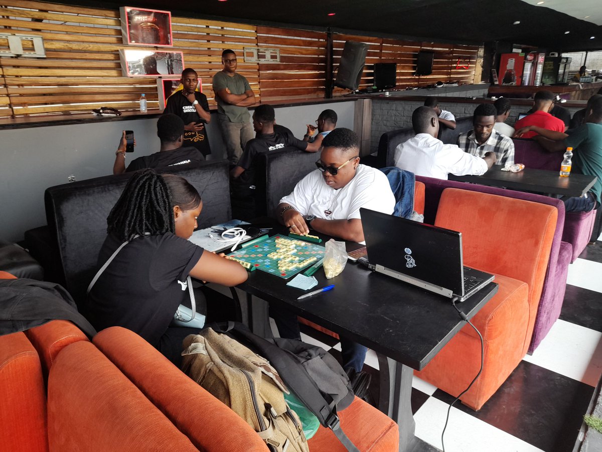 arutugaming's tweet photo. LIVE!!!!!
#otakuconnectph #otakuconnect #nerdworkng #otakutvng #arutu #creativediscoursehangout #cdhangout https://t.co/6YK8MaqVs6