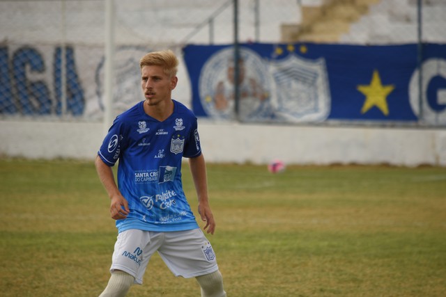 ImortalPe's tweet photo. Lateral Esquerdo Fabinho @SEYFC_OFICIAL busca reabilitação para VENCER o @CentroLimoeiro pelo PE Série A2 .
#PEA2
#MaquinaCostura
#UnidosPorPernambuco https://t.co/r9OToxO40l