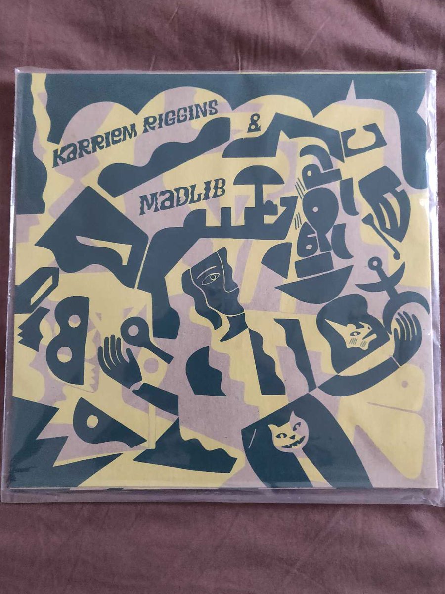 Just received Jahari Massamba Unit (<a href="/madlib/">Madlib</a> x <a href="/KarriemRiggins/">Karriem Riggins</a>) LP « Pardon My French » 🙏

#VinylJunkie