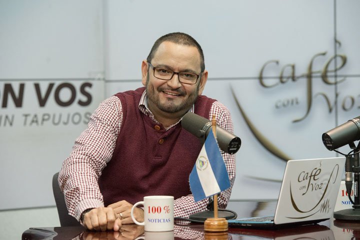 #Ahora. El colmo del cinismo, continuan las fakenews. Mientras el pueblo intenta recuperarse, este elemento detila veneno con foto de carabineros. 

"NUNCA MAS"

#DanielMiPresidente2021 
#nuncamas 
#Nicaragua 
#5deDiciembre
