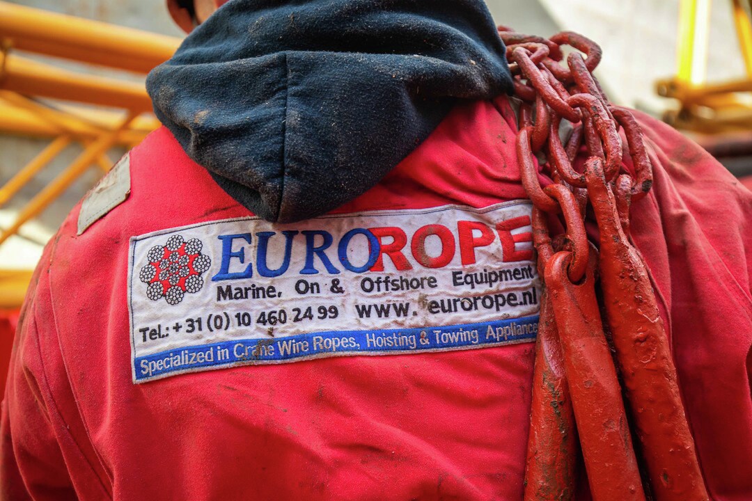 We have several options available for greasing of crane wire ropes. Contact our office to receive a quotation tailored to your needs.

Options can include greasing by hand, spraying or with a pressure lubricator.

#eurorope #equipment #rental #cranewire