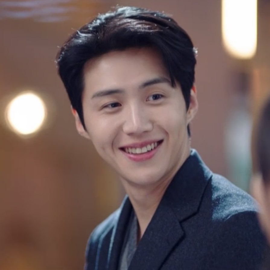 pinenuuuts's tweet photo. here he is; the man of my dreams

#StartUpEp15 #ThankYouJipyeong https://t.co/FuwooU5INw