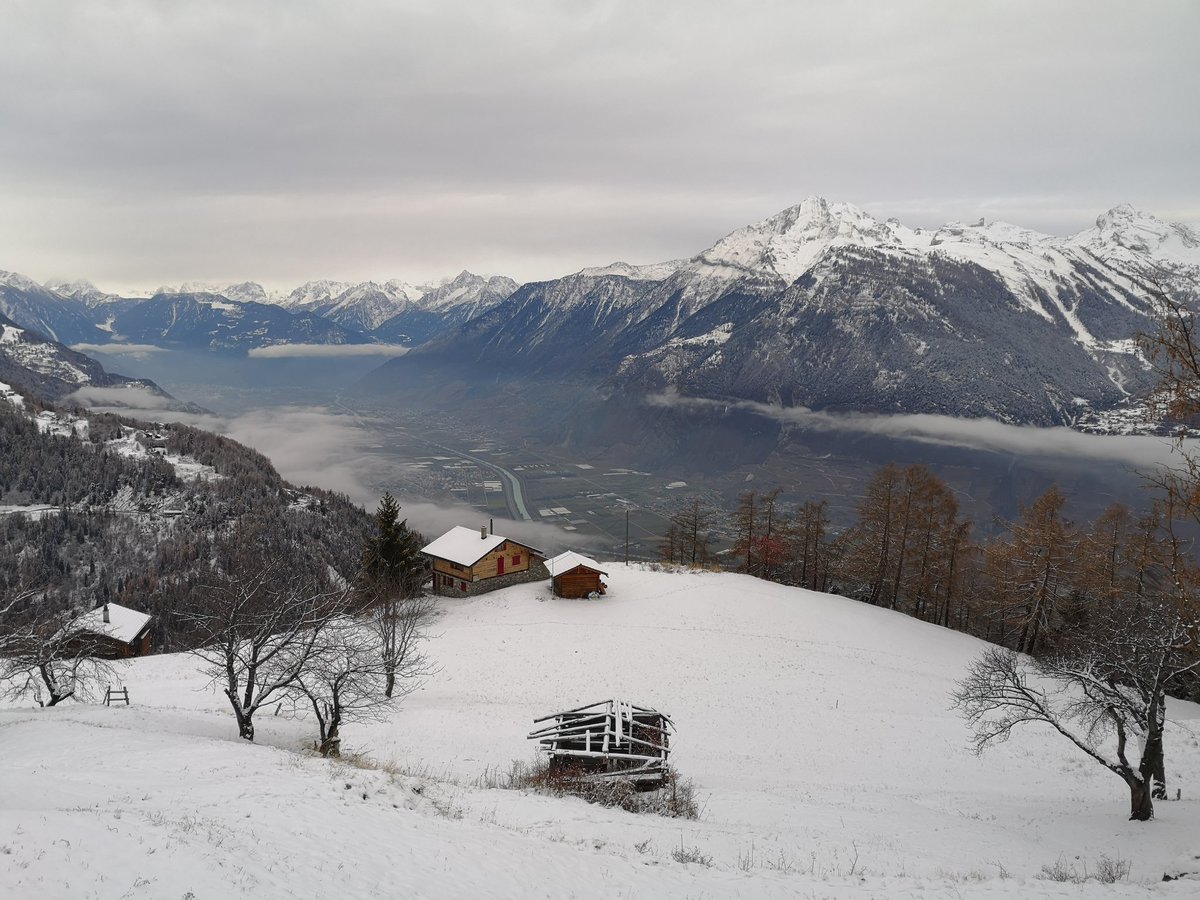 DnanettercS's tweet photo. #Iserables #lescrettaux #valais https://t.co/lOZIazMz2g