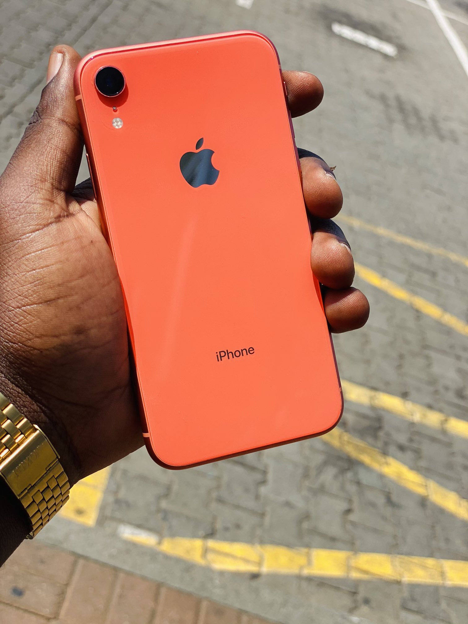 iPhone XR コーラル 64GB バッテリー92% 超美品】Apple iPhone iPhone XR コーラル 64GB バッテリー92% 超美品】Apple iPhone
