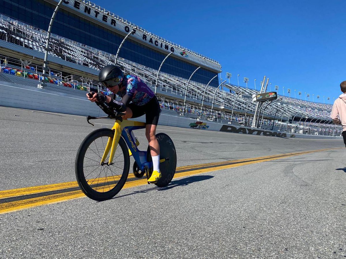 Be sure to catch @Fenella_Alicia flying round the track at @ChallengeDIS 
#challengedaytona