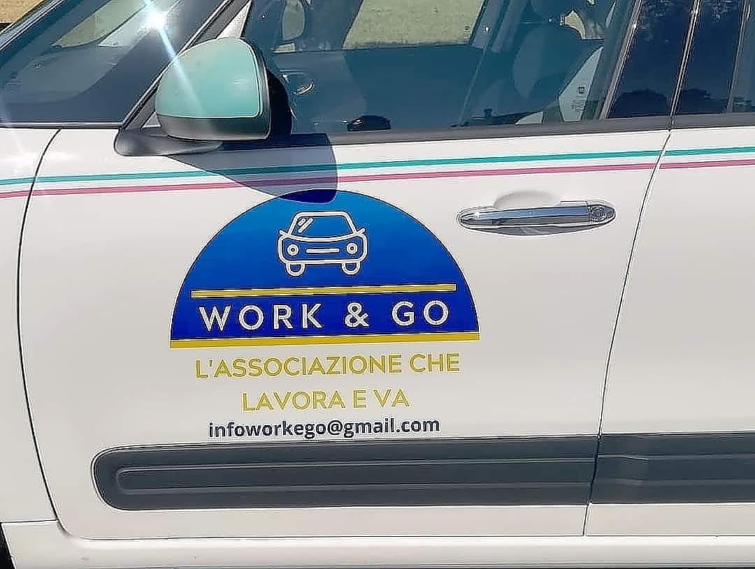FilippoVeltri's tweet photo. #Workego
#NoiNonCiArrendiamo #NoiCiCrediamo
#AutoCheDovevaRendere
#GoWeGo
#ChiGuidaVale
Infoworkego@gmail.com https://t.co/vTI7TY2Dsz