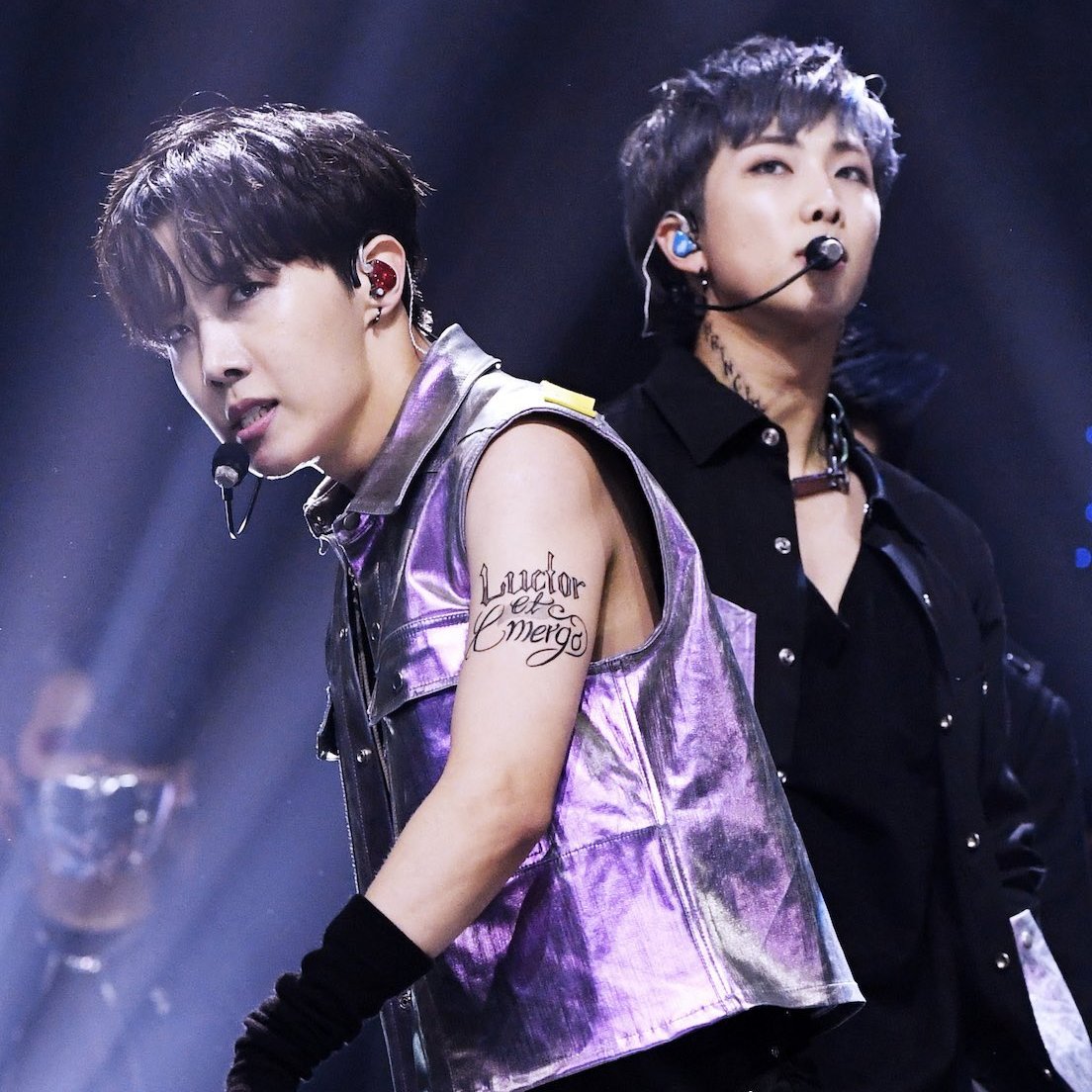 taebokkiii's tweet photo. Hoseok arm tattoo says “luctor et emergo” which means “I struggle but i'll survive.” 🥺 https://t.co/raFIBcip76