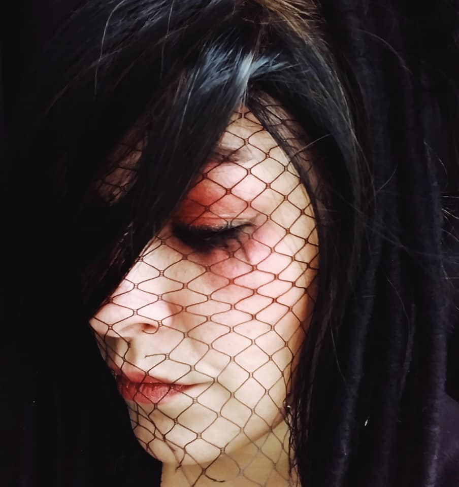 art_infectious's tweet photo. #infectiousartphotography #blackandwhitephotography #blackandwhite #mask #meshmask #fishnet #measymakeup #sad #material #texture #portriat
https://t.co/H5lxRiiyuw https://t.co/elzbyfnUeU