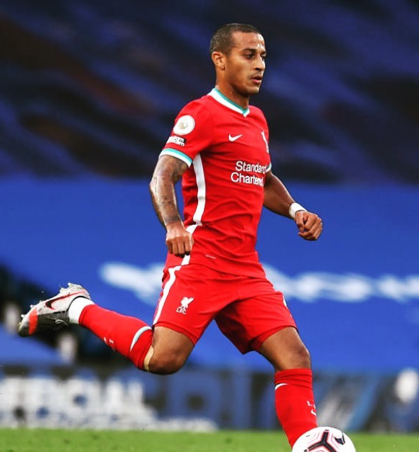 Thiago Alcantara, MC (1991)Barcelone, Bayern, Liverpool39 sélections, 2 butsAuteur d'un triplé en finale de cet Euro, le capitaine des espoirs était déjà annoncé comme un crack mondial. Son immense talent ne lui a pourtant pas permis de s'installer indiscutablement en A.