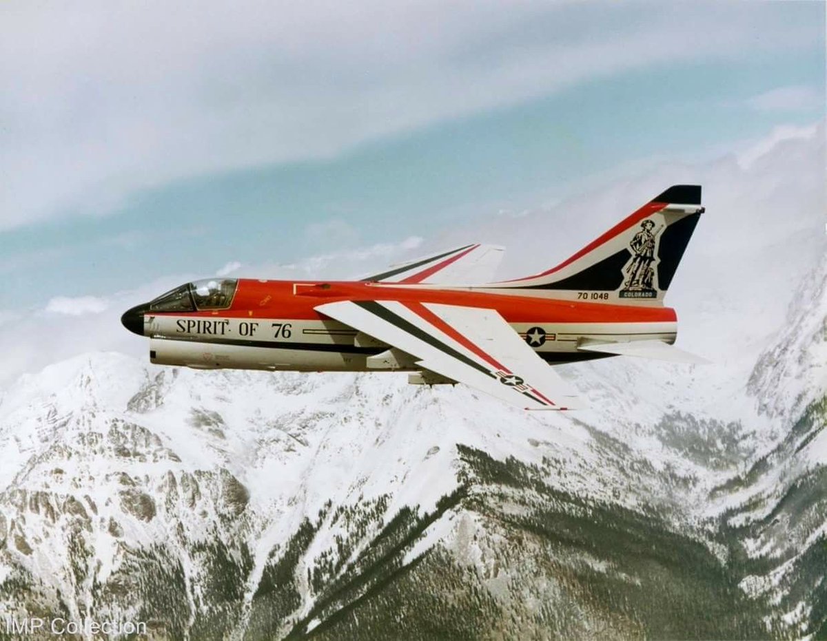 US Bicentennial aircrafts schemes.  #aviation