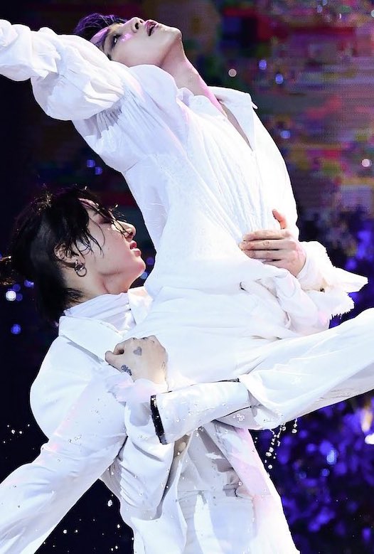 THEY’RE SO INSANE FOR THIS