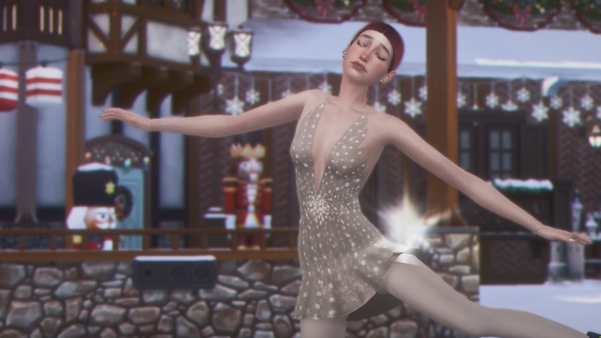 simsberrry's tweet photo. Working on my video for the #SimsSparkd 🎄🔮☃️ https://t.co/SaN291X6ee