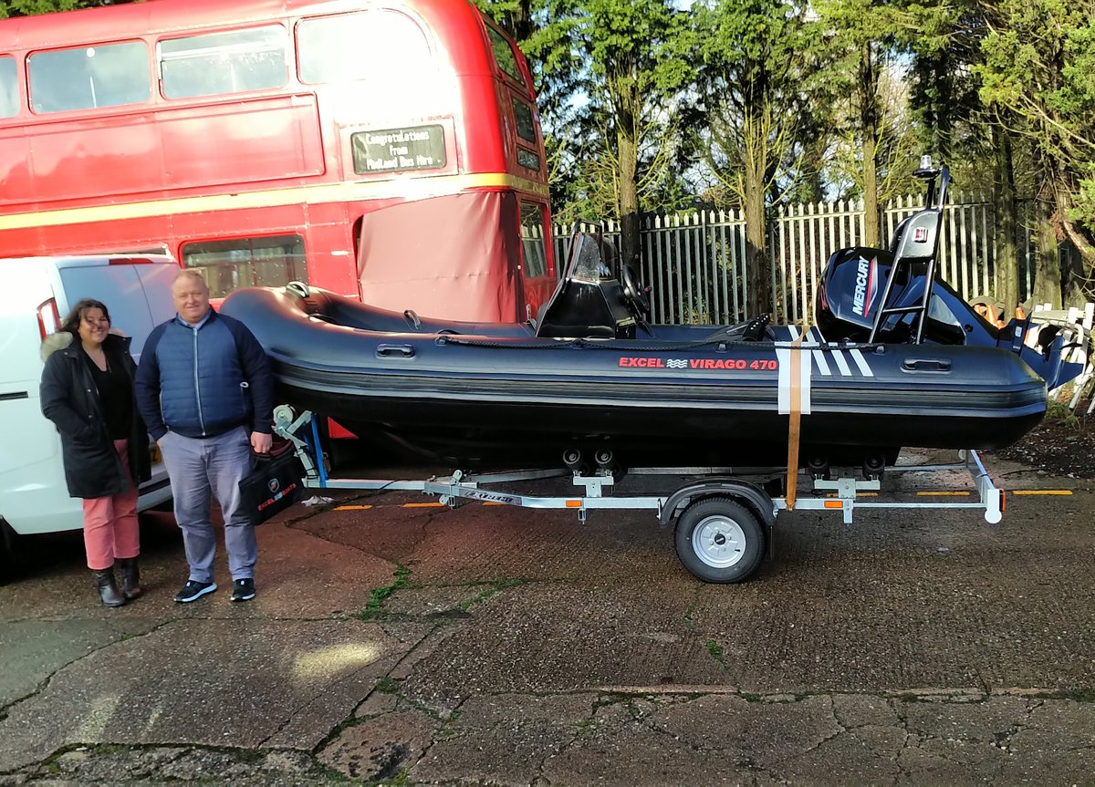 excelboats's tweet photo. Handover this morning of a new Excel Virago 470 in Nuvo Black tubes and hull.

The new owners are travelling back today to Lawrenny, near Neyland in Wales, a round trip of 450 miles! and due to launch before Christmas. Enthusiastic boaters! https://t.co/F61tB00dx2