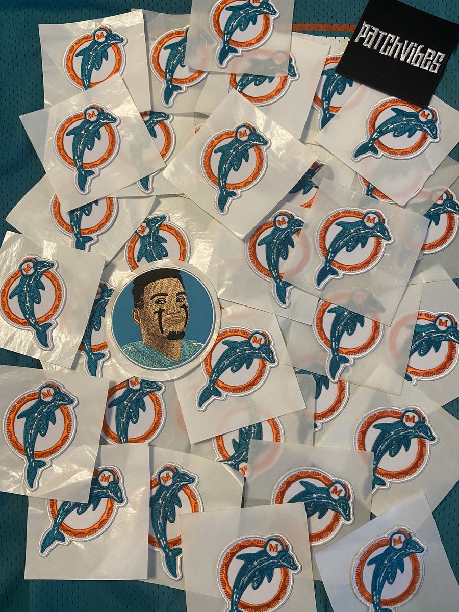 VIBZMIAMI's tweet image. FITZ/TUA TOUCHDOWN CONTEST STARTING TODAY!! ‼️‼️‼️‼️‼️

FOR EVERY TOUCHDOWN SCORED BY 1 OF OUR QB’S AGAINST CINCINNATI ... 

WE’RE GIVING AWAY A FREE PATCH OF YOUR CHOICE 🆓🆓🆓🆓🆓🆓

FOLLOW US  AND QUOTE RETWEET TO WIN!!! 🐬🐬🐬🐬🐬🐬🐬🐬🐬

#FinsUp #FinsFam #Patchvibes
