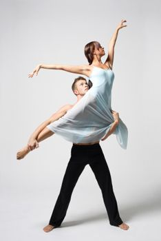 let's start with definitions. what is a pas de deux? it's basically french for "step of two" because it is traditionally danced by a "male" and "female" wherein the female role can essentially float while their partner is a support, lifting them while moving around.