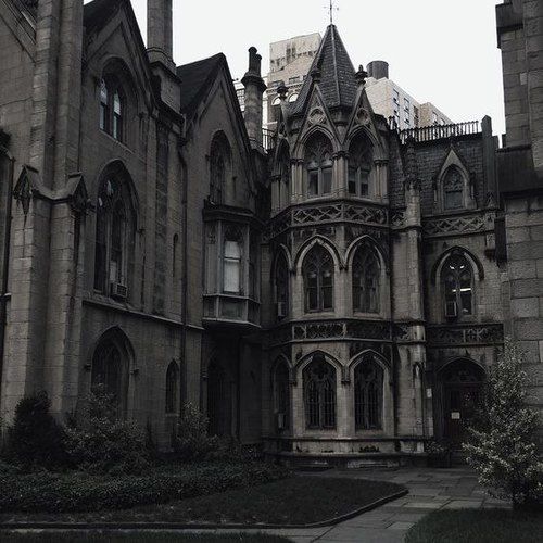 yoontk7's tweet photo. #kookv au /Academy🏫

En un mundo dónde los ángeles y demonios, van a la misma escuela.
¿Qué pasaría cuándo Jk un demonio, se enamore del nuevo Th un ángel?, el problema: Las relaciones entré ambas especies estaba prohibida. https://t.co/AsO1ZBJeNu