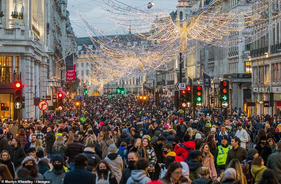 15 Mar Bath Marathon. 5 Dec London. Message same "Really?" Vaccines are coming, we can look forward to a future beyond pandemic in 2021. But not yet we have a very difficult weeks & months ahead. What we do now will define UK epidemic Dec-Feb before vaccines are widely available