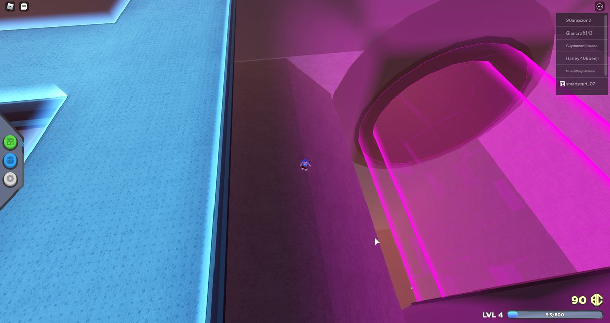 Ved3121's tweet photo. @KreekCraft i came in the game and i spawned here idk how https://t.co/q73K4l1m8f