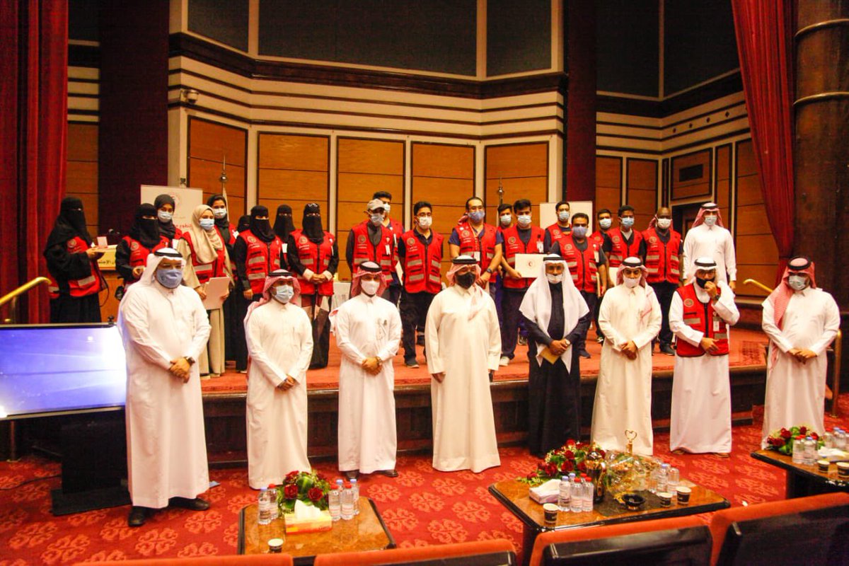 mediasrca's tweet photo. رئيس الهيئة الدكتور جلال العويسى يرعى حفل تكريم المتطوعين في فرع منطقة #الرياض بمناسبة #اليوم_العالمي_للتطوع https://t.co/25bfk8mLZc