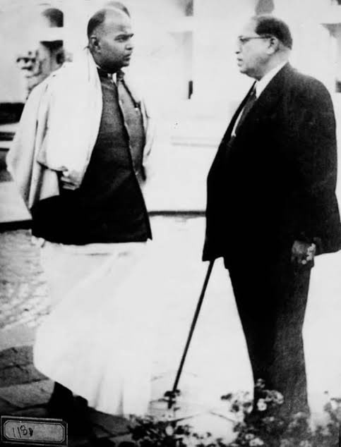 On occasion of Ambedkar Niravana Din I recall how Babasaheb gave riposte to SheikhAbdullah when he went to seek special status 4 J&K b4 Centre. Ambedkar told him that he won’t ever betray his nation by agreeing to the proposal when India was providing for J&K’s material needs