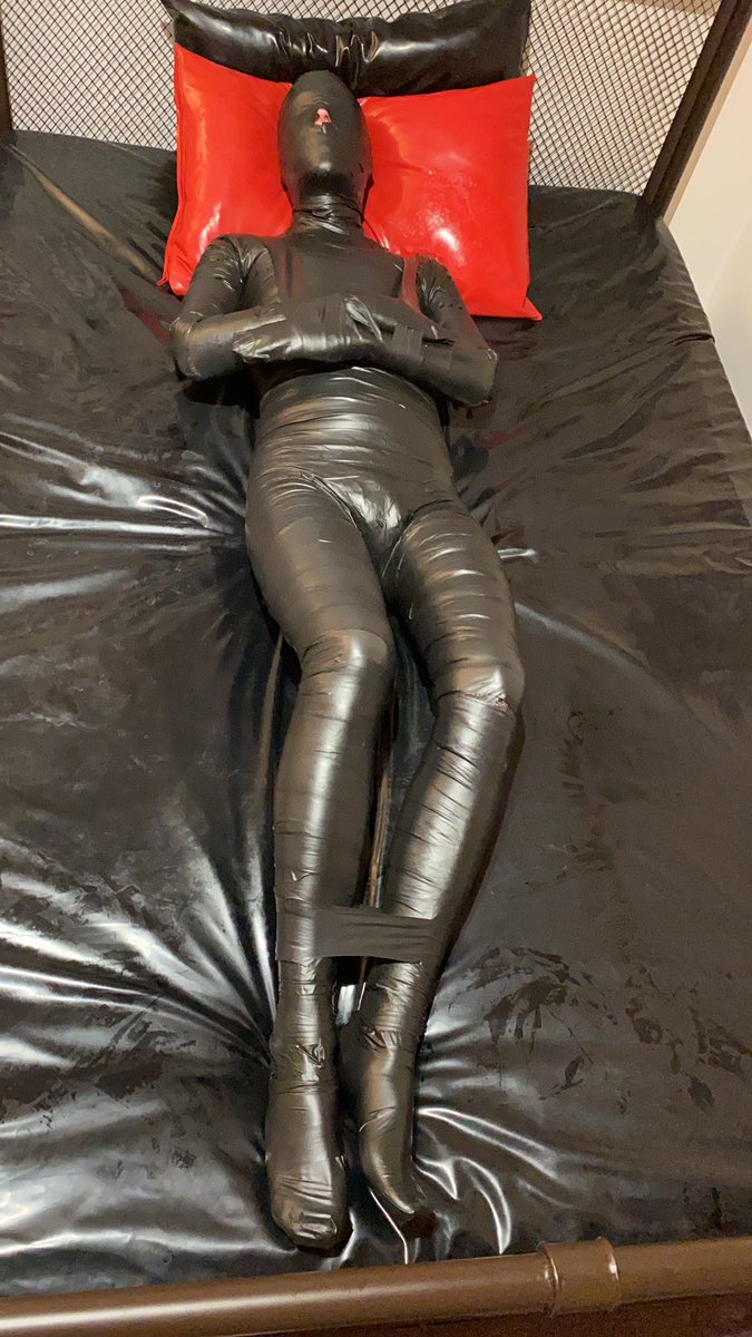 bondagegimper's tweet photo. Another lazy evening! Couldn’t be bothered to move (literally) 🐽😈🐷 pics before and during #rubber #rubbergay #rubberbed #rubberbedsheet #rubberpillow #mummified #tappedup #tapeobject #tiedup #bondage #bondageobject #tapebondage #bondagefun #strictbondage #tapemummy https://t.co/YexfMIrKoX