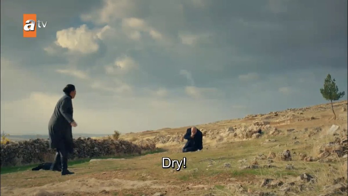 that’s what happens when you’re old and don’t exercise you can’t run to save your life... or your son’s in this case  #Hercai