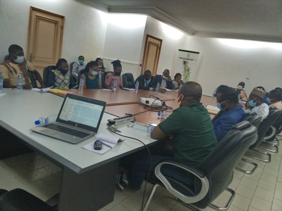 Agence Togolaise d'Electrification RuraleAT2ER tweet media