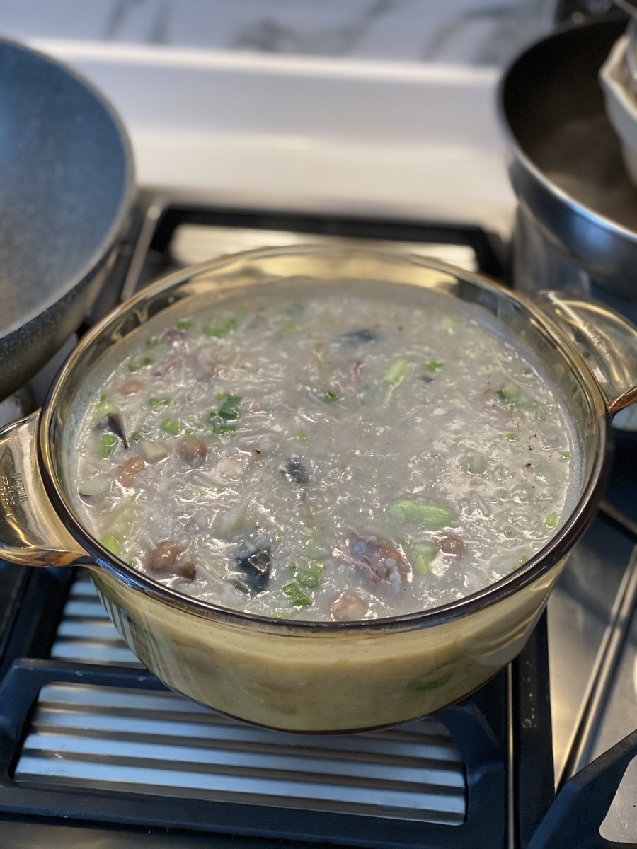 chemFunMan's tweet photo. Cantonese porridge day, making #KitchenChem with iodized salt, gelatinisation, breaking IMF in starch granules #RealTimeChem π¨βπ³β² tadaaaaa! Quiz time #ChemTwitter, have you tried century π₯ eggs ? https://t.co/fAf4QVK1pu