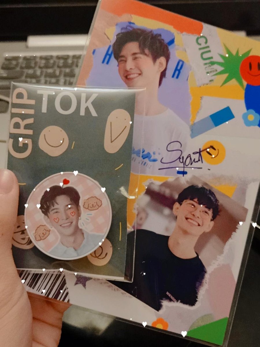 TEAMSUPANUT's tweet photo. 📢กิจกรรมชวนเล่นแท็กคืนนี้มาแล้วค่าาา

📌กติกา: รีทวิต+เมนชั่น ติดแท็ก #Oxygenตอนจบ 
🎁ลุ้นรับgriptok+โปสการ์ดพร้อมลายเซ็น จำนวน 6 รางวัล

#supanut https://t.co/6SduHXoACZ