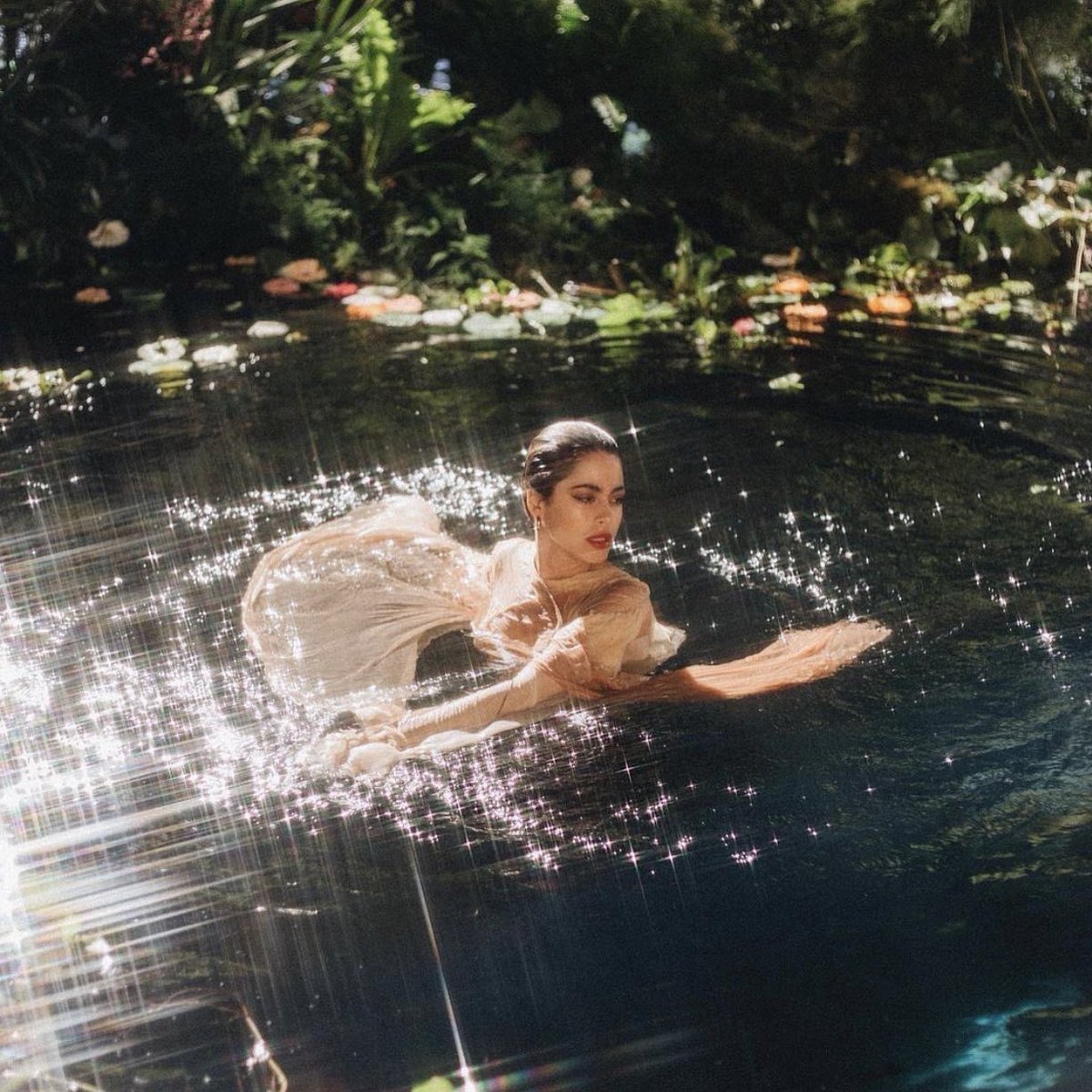 ChartTini's tweet photo. .@TiniStoessel es la mujer argentina que más canciones ha logrado posicionar en el top 100 de Spotify Argentina simultáneamente (11). https://t.co/VEJl7V8vAC