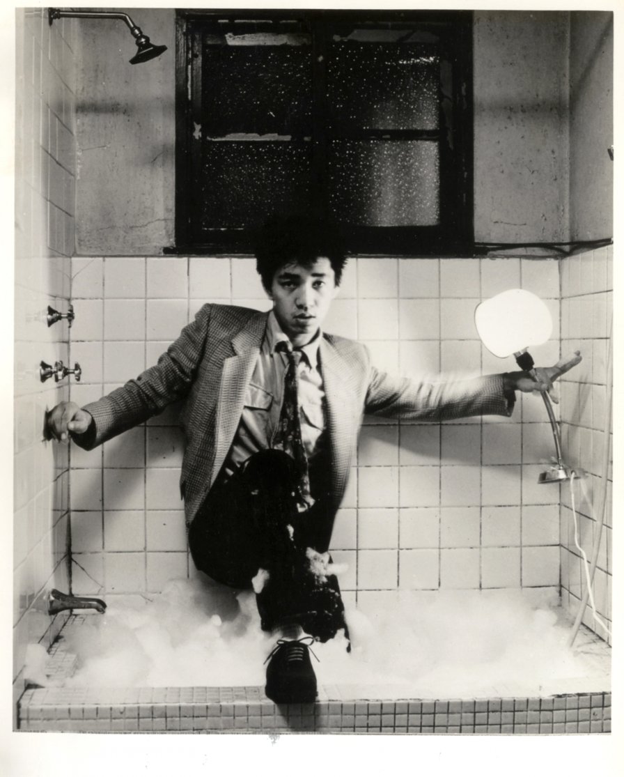 1/ (continued) A lot of the newer music is almost entirely self-produced, in contrast with the Phew history of remarkable collaboration with members of YMO, Can, Einstürzende Neubauten, The Raincoats, D.A.F. etc, what a list!