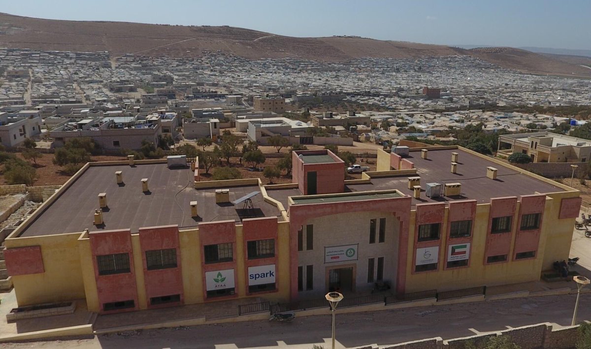 AtaaRelief's tweet image. جهود سنين لإنشاء المعهد بدأت تثمر 🌱
صور من استمرار التدريبات المهنية للطلاب والطالبات في معهد عطاء المهني بريف إدلب. 

#SPARKAlumni