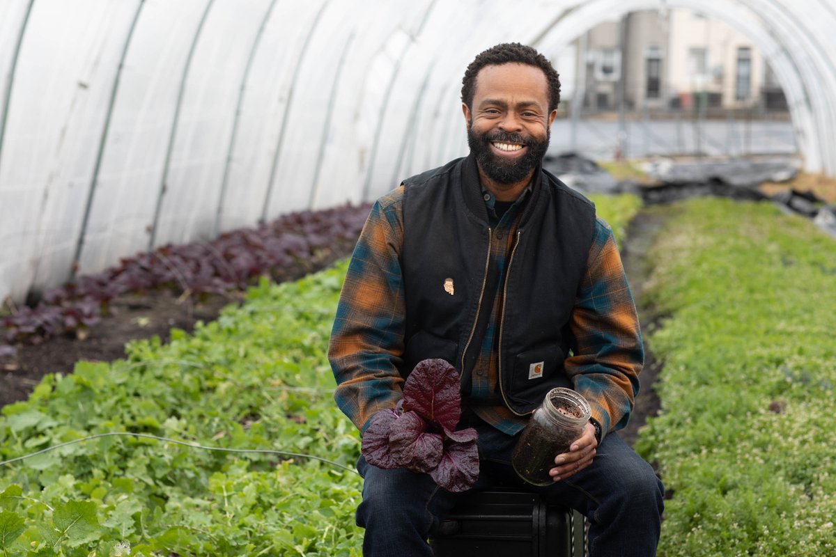 “Both of these open fields were just dumps. There was all types of trash, tires, bathtubs, everything. So when the farm was here, all of this got cleaned up.”—Denzel Mitchell, Baltimore Farm Alliance  #WorldSoilDay ( Miriam Doan)