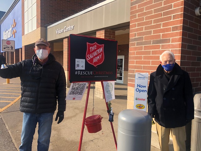 CovKYRotary's tweet photo. Rotarians are at the Ft. Wright Walmart today collecting for #salvationarmyNKY Stop by and say hello! #100actsofgood #CovingtonRotary100years https://t.co/urgr0VzytY
