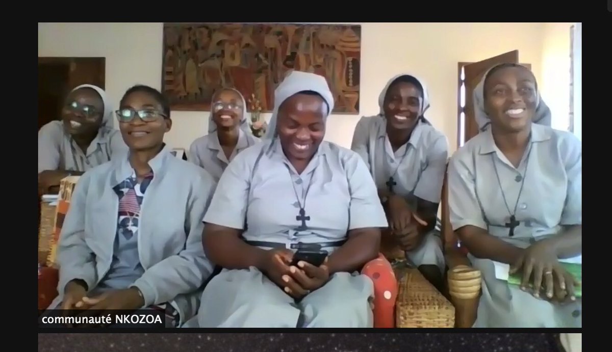 Según datos de Uniceff en Camerún, Chad, Níger y Nigeria, la educación está amenazada, 9.272 escuelas cerradas, 1,91 millones de niños y 44.000 maestros en peligro. Nuestra comunidad de Nkozoa sabe que la educación de calidad es lo mejor para los niños y familias #NazaretFamilia