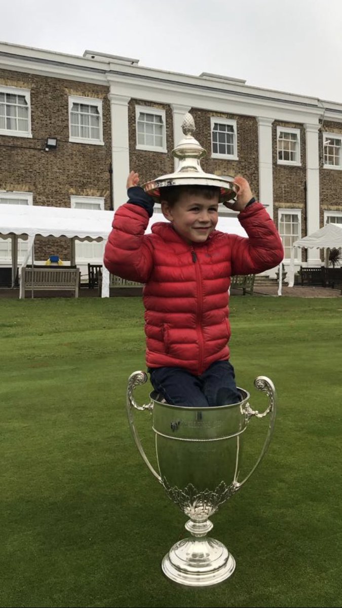 mjsmythgolf's tweet photo. Daddy took down a few #matchplay titans  @hadleywoodgc this year to claim the sought after Victory Cup. Played for since WW2 it’s a serous piece of silverware #golf #family https://t.co/Fc1paHkibc