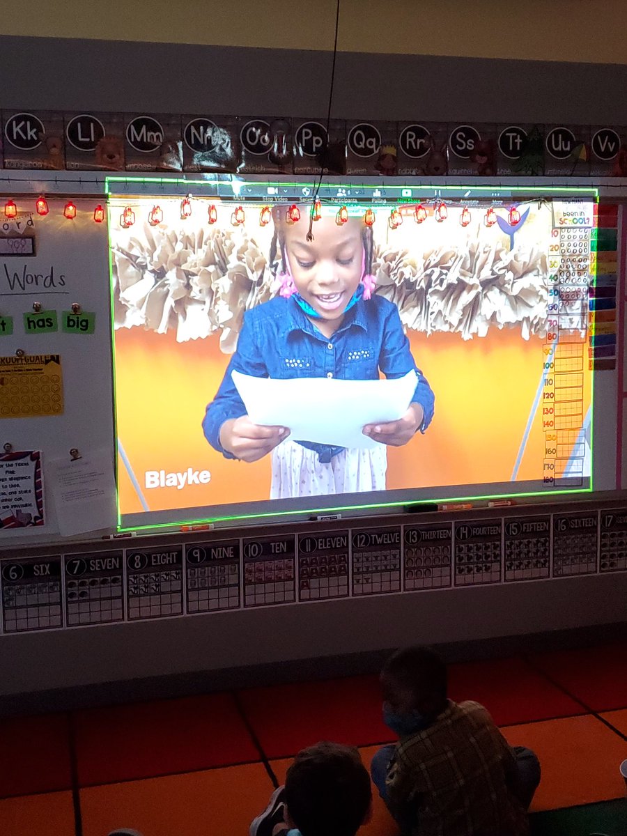hope_mccracken's tweet photo. What a celebration for 1st grade students at Charter Oak Elem. Students took time to walk the red carpet and honor all the hard work they have accomplished across the unit. Process over product, great job writers! @BeltonISD #BISDwrites #weareoneBISD https://t.co/QqEc5siiP4