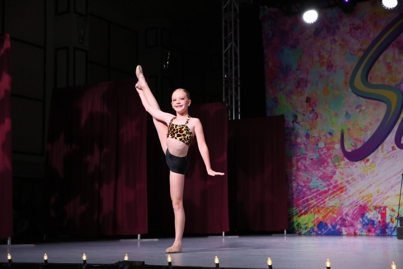 OurMilitaryKids's tweet image. "Thank you so much for the grants for my girls as I continue to recover. Kourtney is in her 3rd year of competition #dance and her little sister Kenzie is dreaming of her big day on stage!" ❤️

#KnowYourMil #WoundedVeterans #MilitaryKids #KidsServeToo