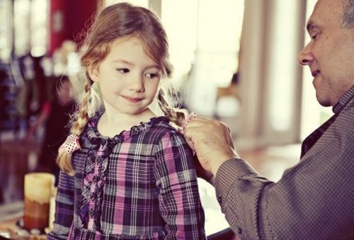 “Sen evleri babasız bırakma Allahım.”