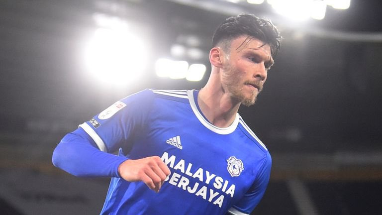 📊 Kieffer Moore for Cardiff:

16 Games
8 Goals
Goal Every 155 Minutes
WhoScored Rating of 7.66

and he was only £2m. 😍

So good to finally have that striker Cardiff have needed for years. 🔵