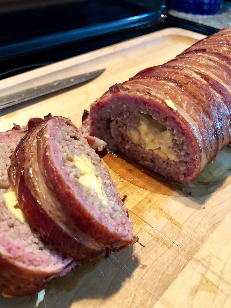 smokeboiz's tweet photo. 2020 kept many of us at home - and this meant more time to #bbq! Follow us as we begin to share the best cooks of #2020 in our 12 Days of #Meatmas thread! https://t.co/OXtSwUI2eH