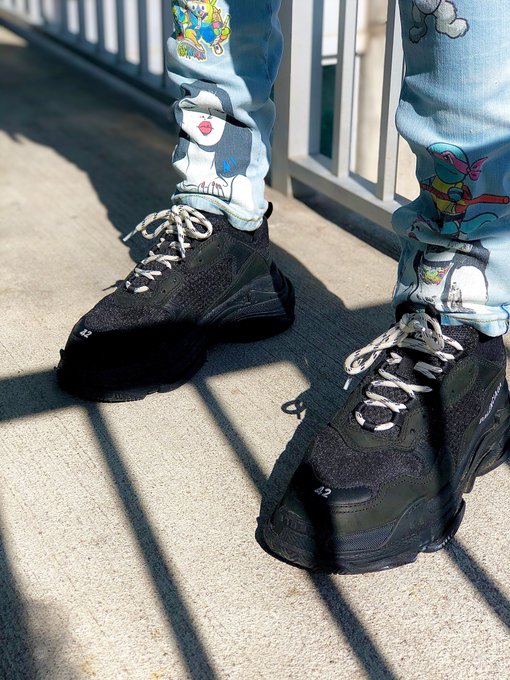 I started living when I started living for myself .. I use 2 Be Fucked Up Now I don&rsquo;t Need Nobody Help<a href="/tag/newprofilepic"class="tags"><span>#newprofilepic</span></a>