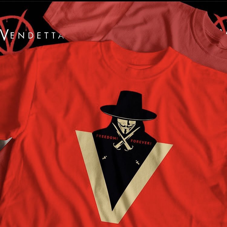 R2studioC's tweet photo. Ustedes no se enamoran de mi porque no han visto las camisetas tan CHIMBAS que hago. 

#Camisetólogo #R2 #Camisetas https://t.co/FRxC31ZuVD