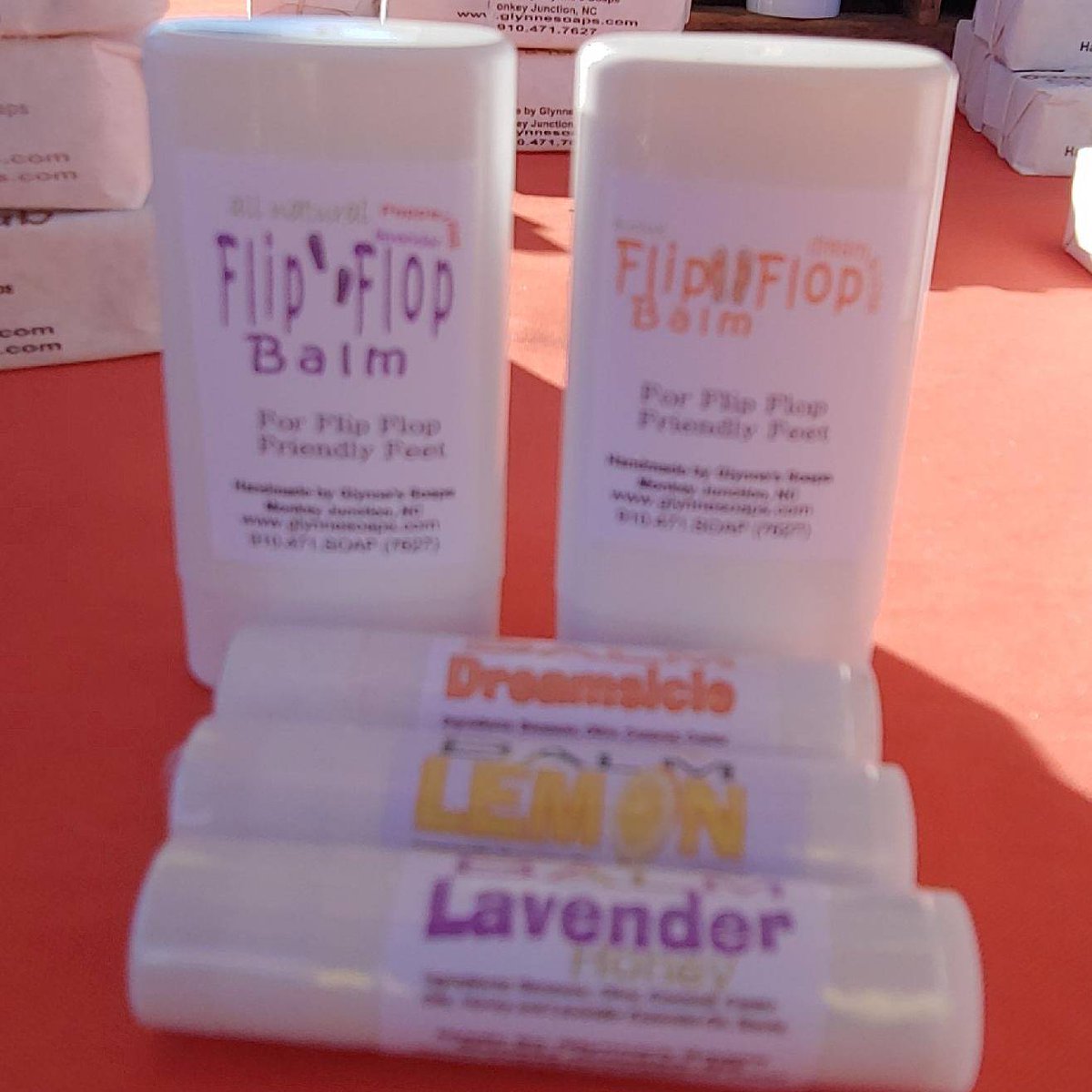 glynnesoaps's tweet photo. Perfect stocking stuffers from lips to toes

https://t.co/Nu64aSAsIX #buylocalilm #shoplocal https://t.co/oyXp0tn5Lk