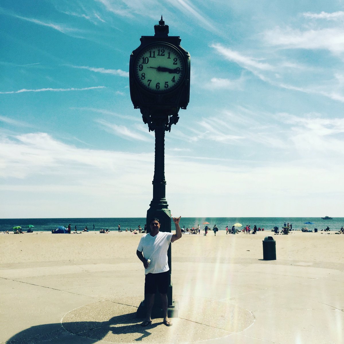 ifeedyou's tweet photo. #NewProfilePic https://t.co/XYmDse3NcD